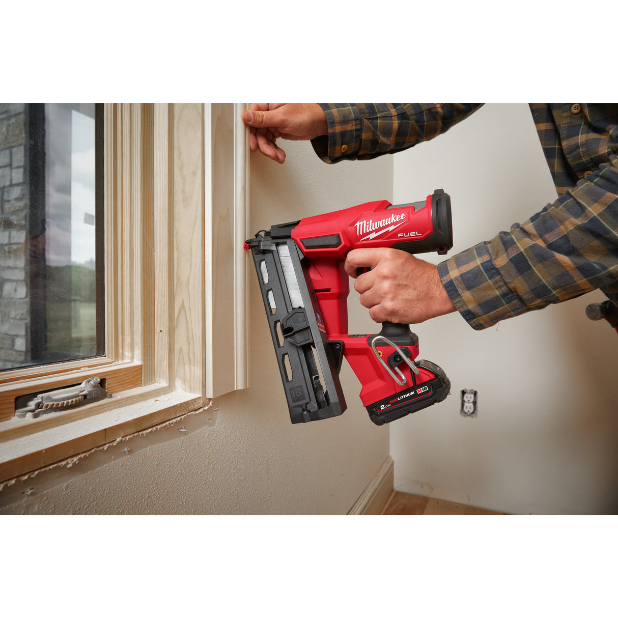Milwaukee M18fn16ga-202x mini-pistol cuie cu acumulator 4933478092