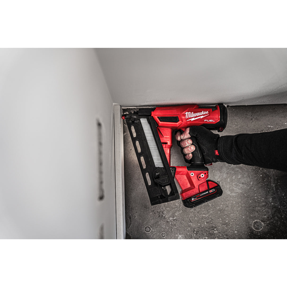 Milwaukee M18fn16ga-202x mini-pistol cuie cu acumulator 4933478092