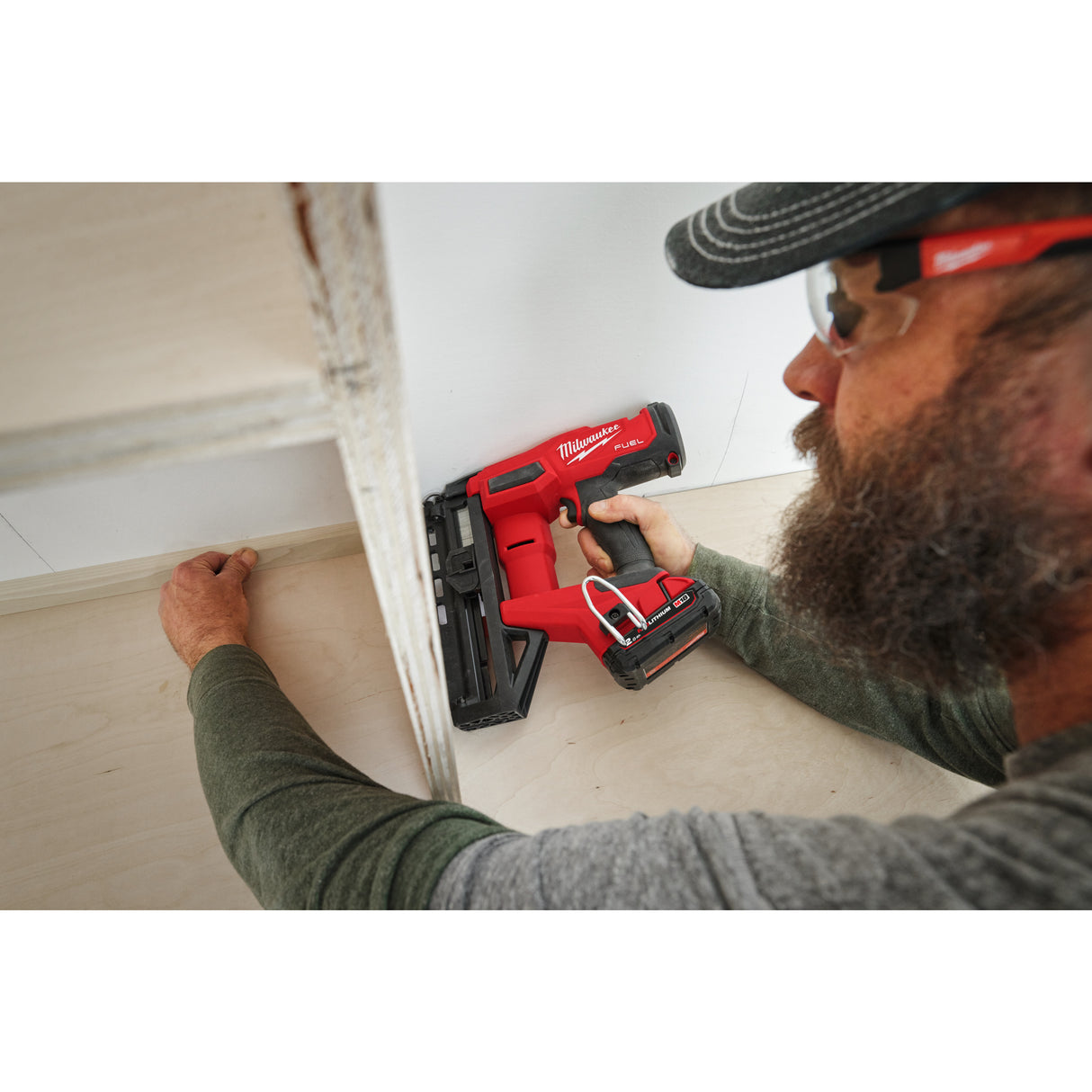 Milwaukee M18fn16gs-0x pistol drept cuie 16ga 4933493353