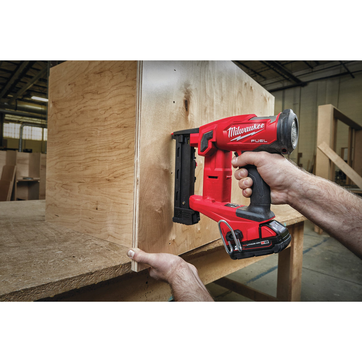 M18 FNCS18GS Pistol capse înguste M18 FUEL™ Milwaukee