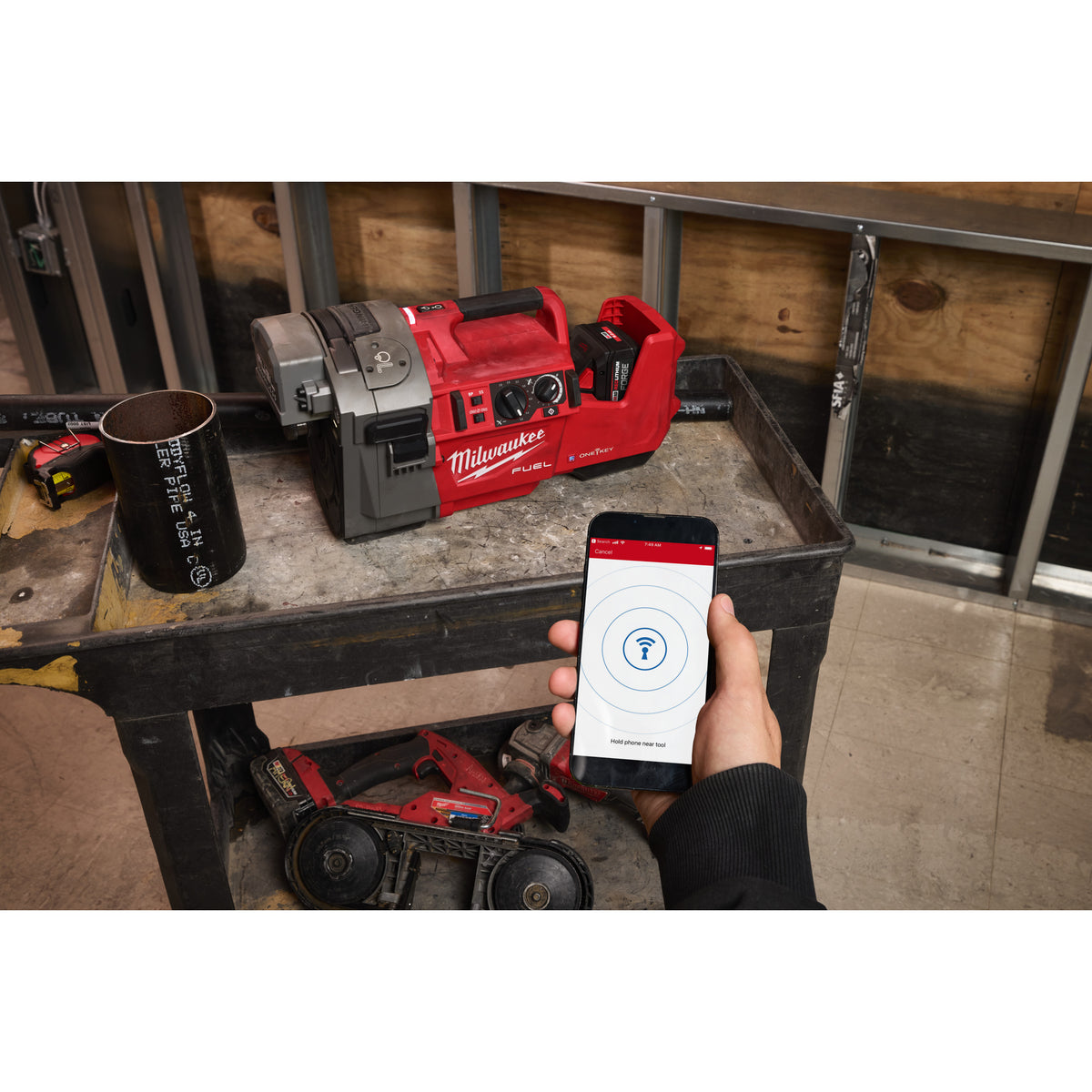 Mașină de canelat M18 FUEL™ 1 ¼″ - 4″ Milwaukee