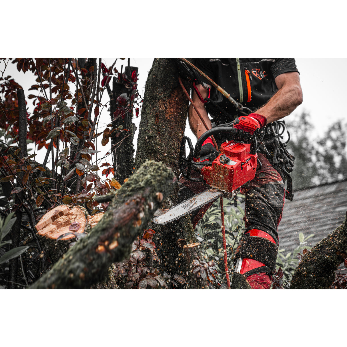Milwaukee M18fthchs35-802 fierăstrău cu lanț 35 cm cu mâner superior M18 FUEL™ 4933479589