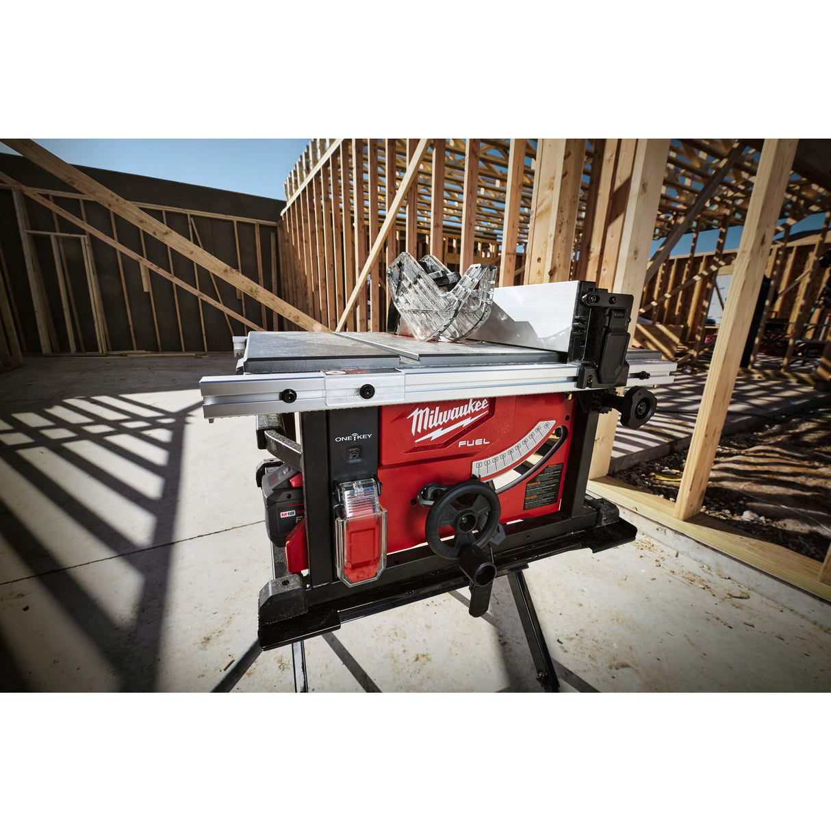 Milwaukee 4933499179 M18 FTS210-121B Fierăstrău cu masă M18 FUEL™ one-key™