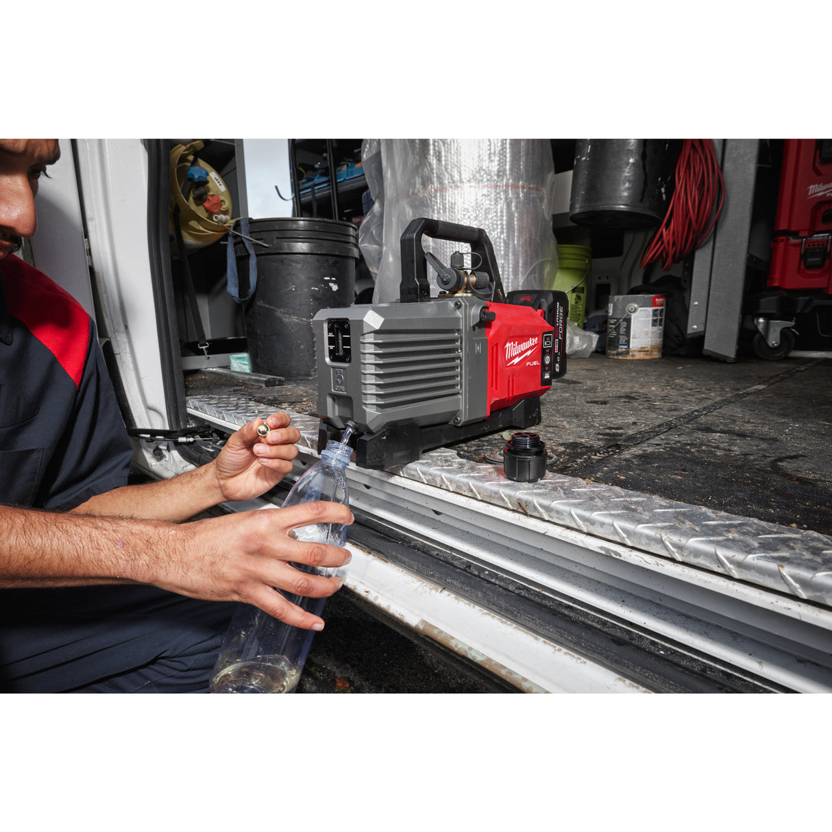 Milwaukee M18fvp5-801 pompă vacuum 4933498380