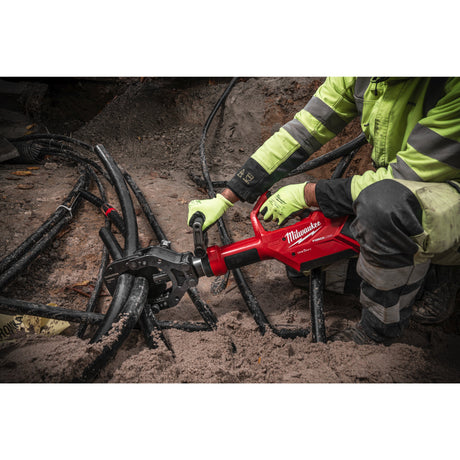 M18 HCC125 Tăietor hidraulic pentru cabluri M18™ FORCE LOGIC™ 125 mm Milwaukee