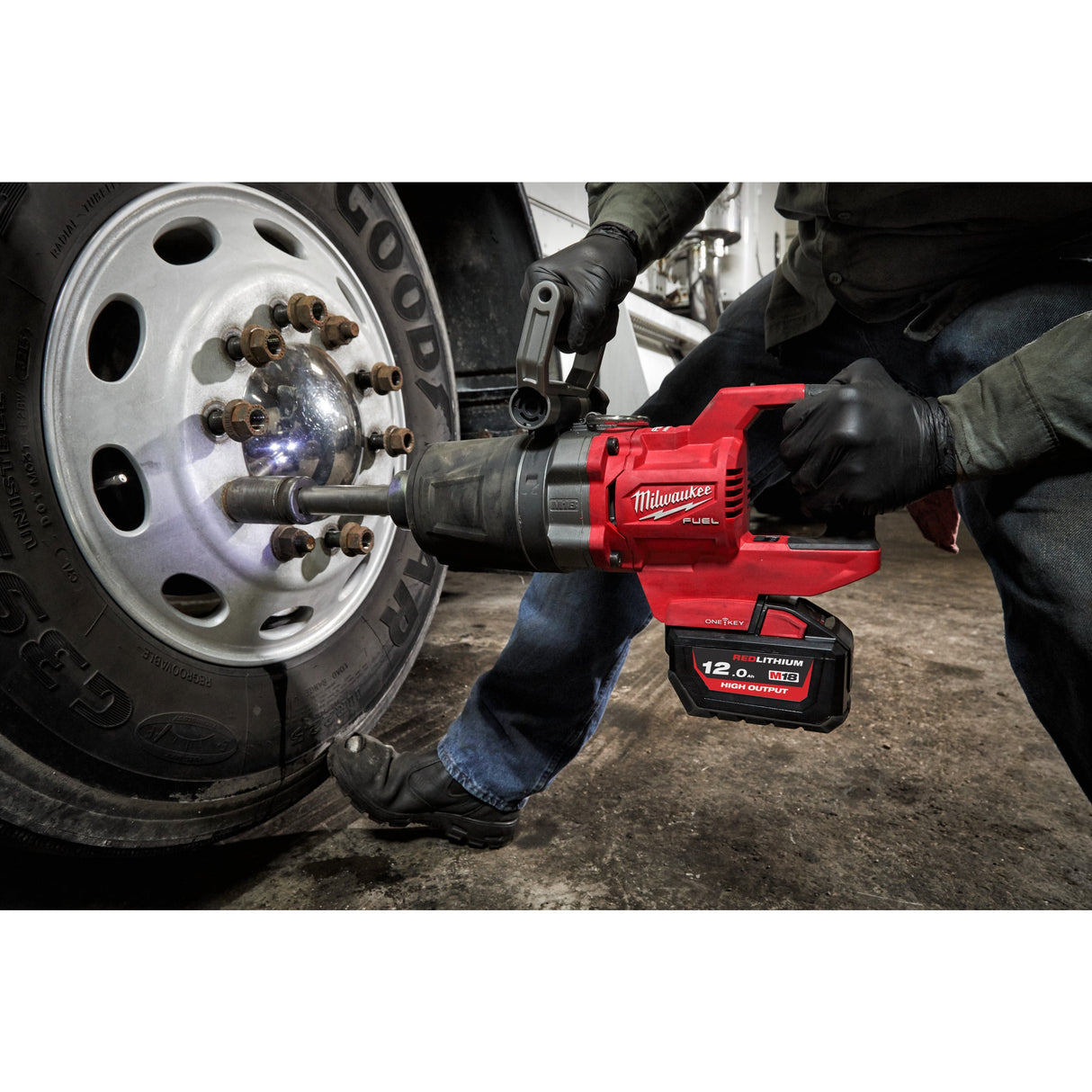 M18 ONEFHIWF1D Cheie de impact 1″ ONE-KEY™ M18 FUEL™ cu mâner-D, cuplu ridicat, inel de fixare și gât lung Milwaukee