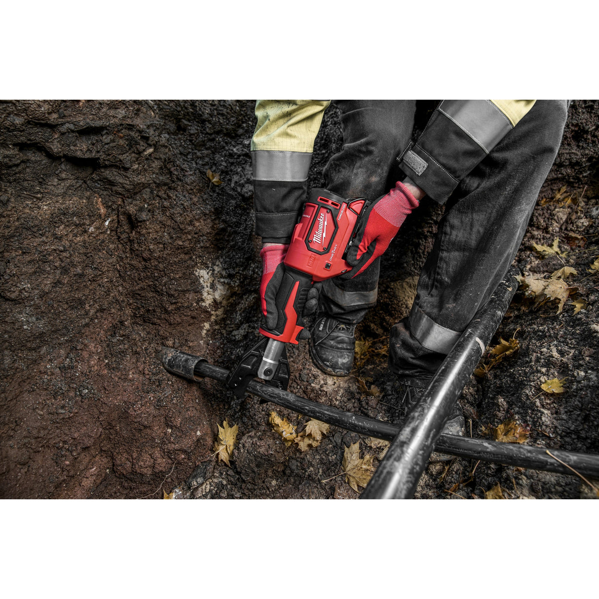 M18 ONEHCC Dispozitiv hidraulic tăiere cablu 35 mm M18™ FORCE LOGIC™ Milwaukee