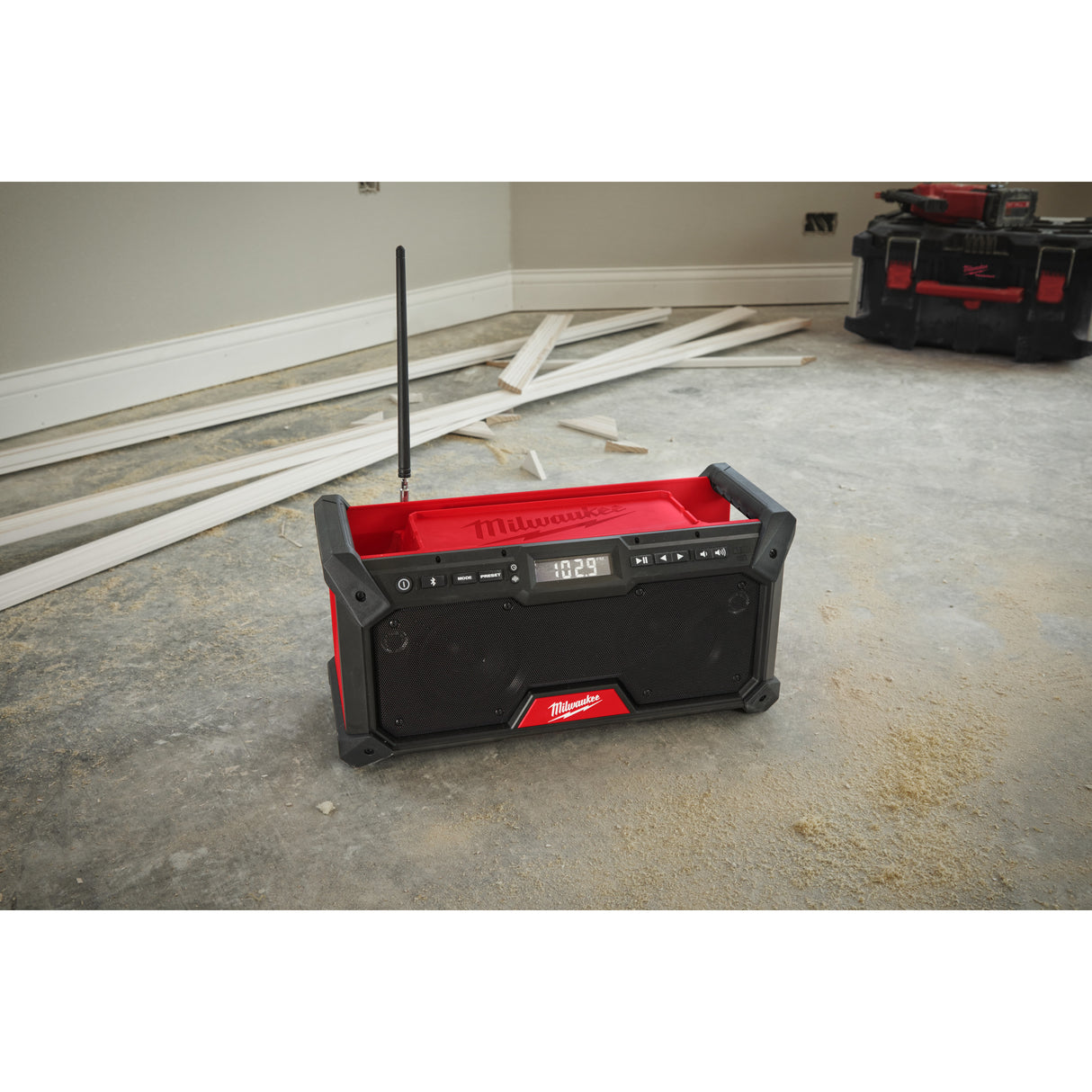Milwaukee M18 raddab+g2-0 radio pentru șantier dab+ M18™﻿ 4933492344