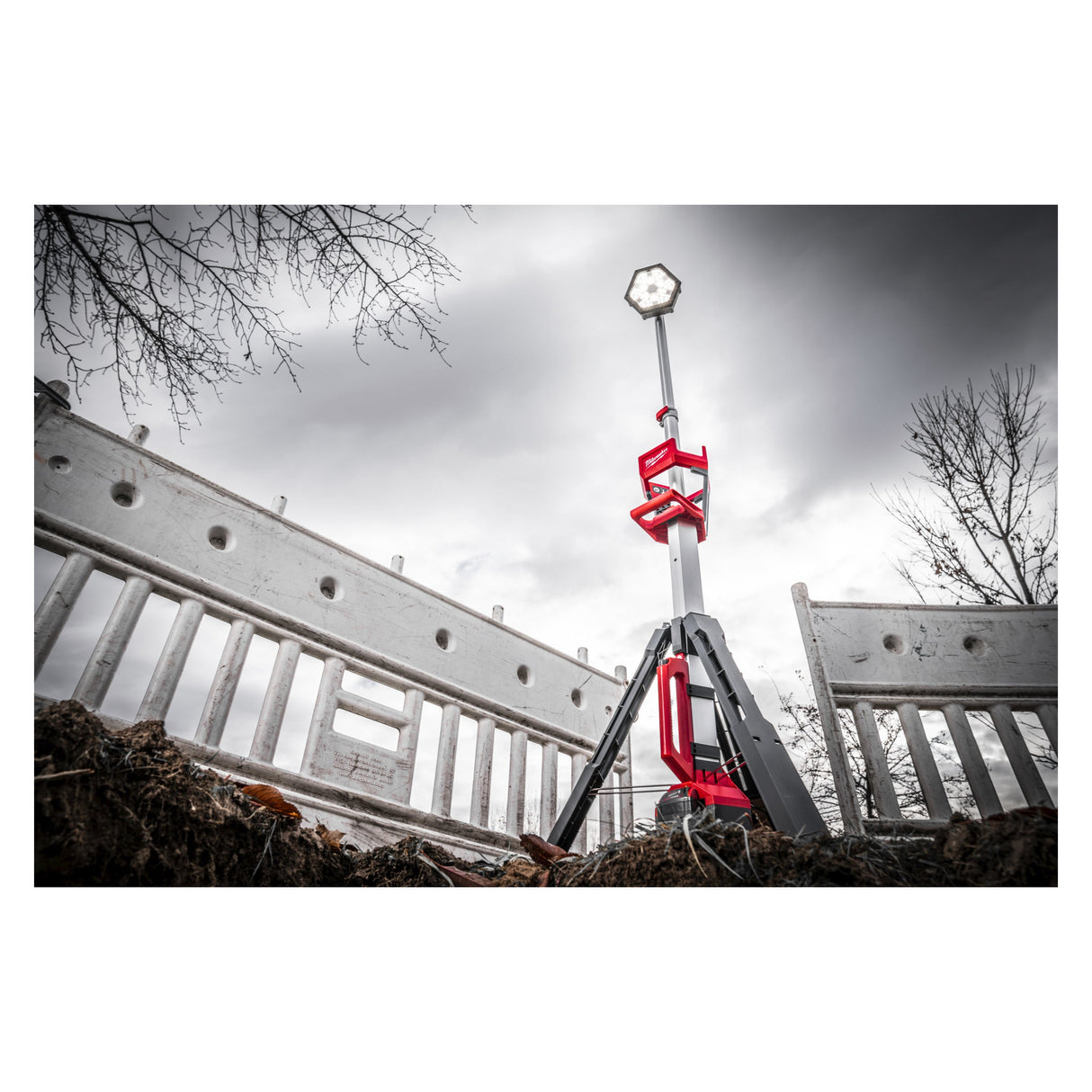 M18 SAL2 Proiector turn M18™ Milwaukee
