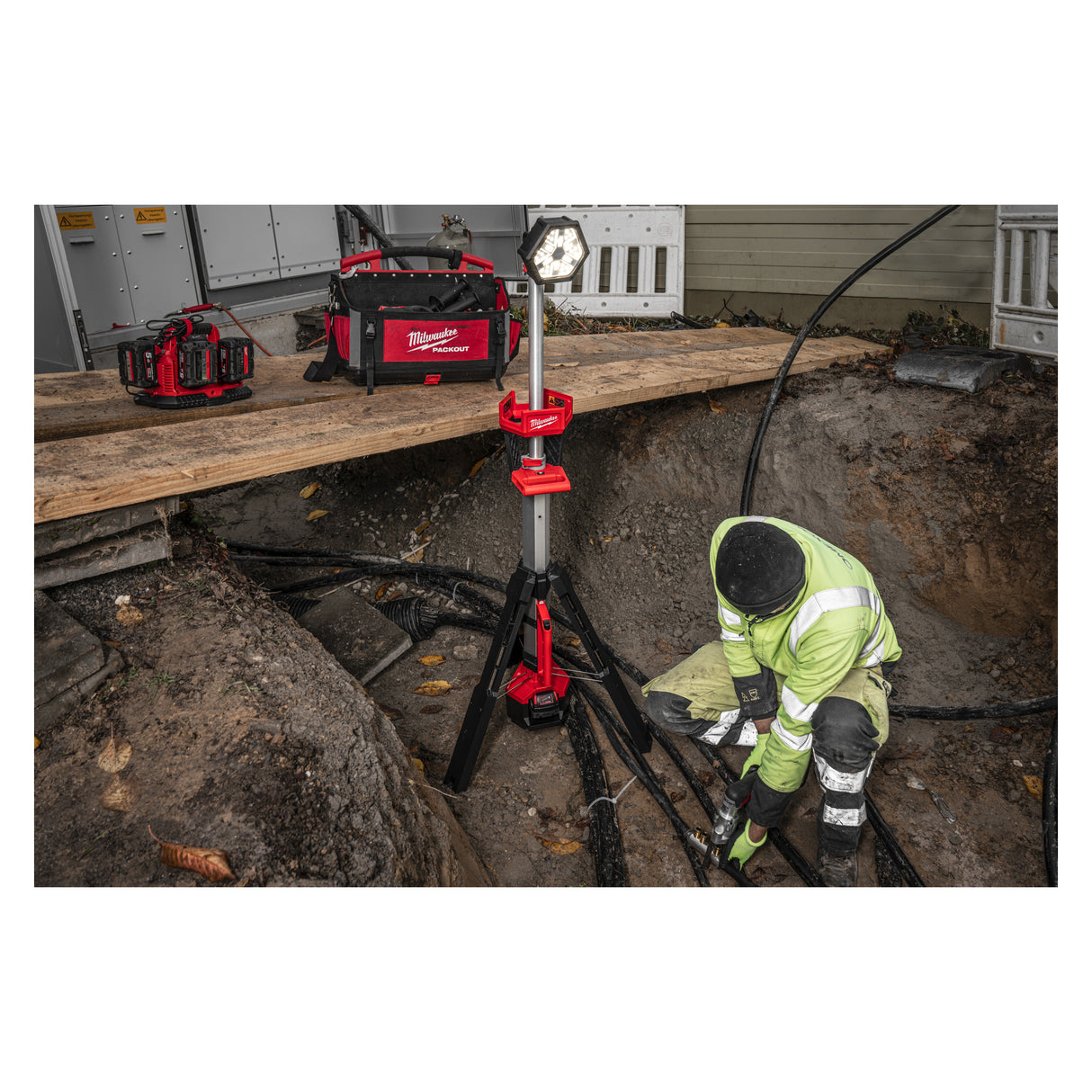 Milwaukee M18sal2-502b proiector turn 4933492903