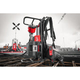MXF CVBPKIT Vibrator de beton MX FUEL™ cu rucsac Milwaukee