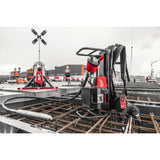 MXF CVBPKIT Vibrator de beton MX FUEL™ cu rucsac Milwaukee