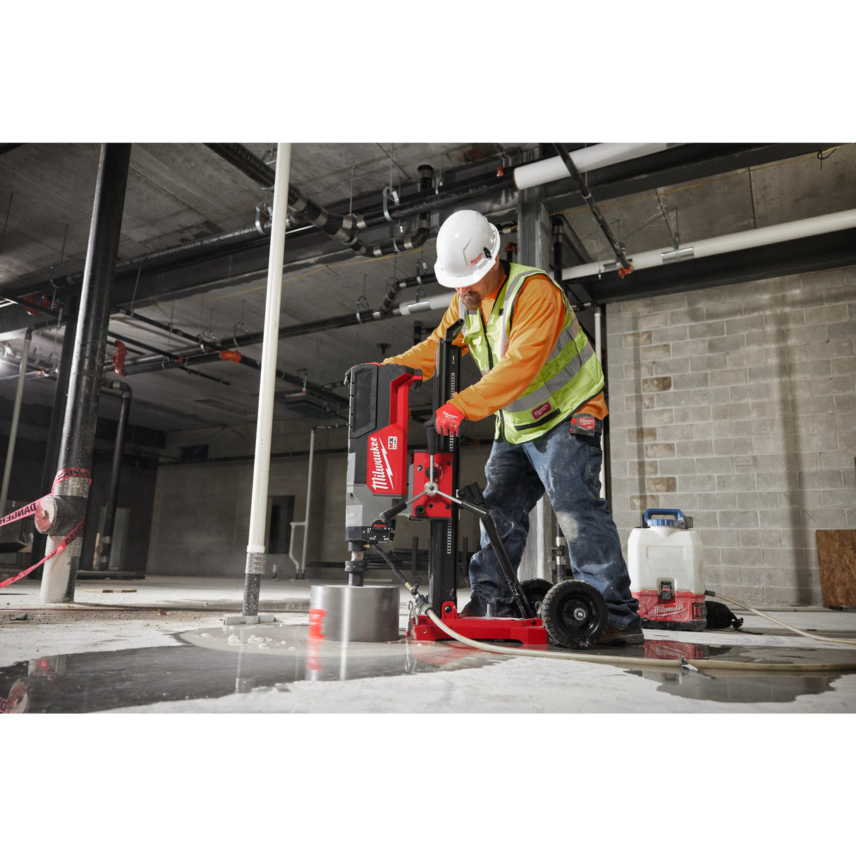 MXF DCD350 KIT Mașină de găurit cu carotă diamantată 350 mm MX FUEL™ Milwaukee