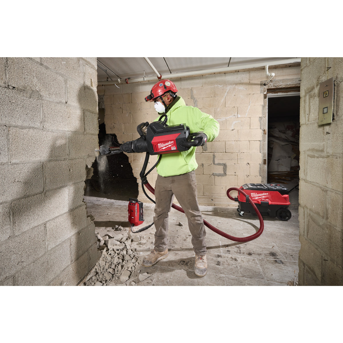 Ciocan demolator MX FUEL™ 10 kg Milwaukee