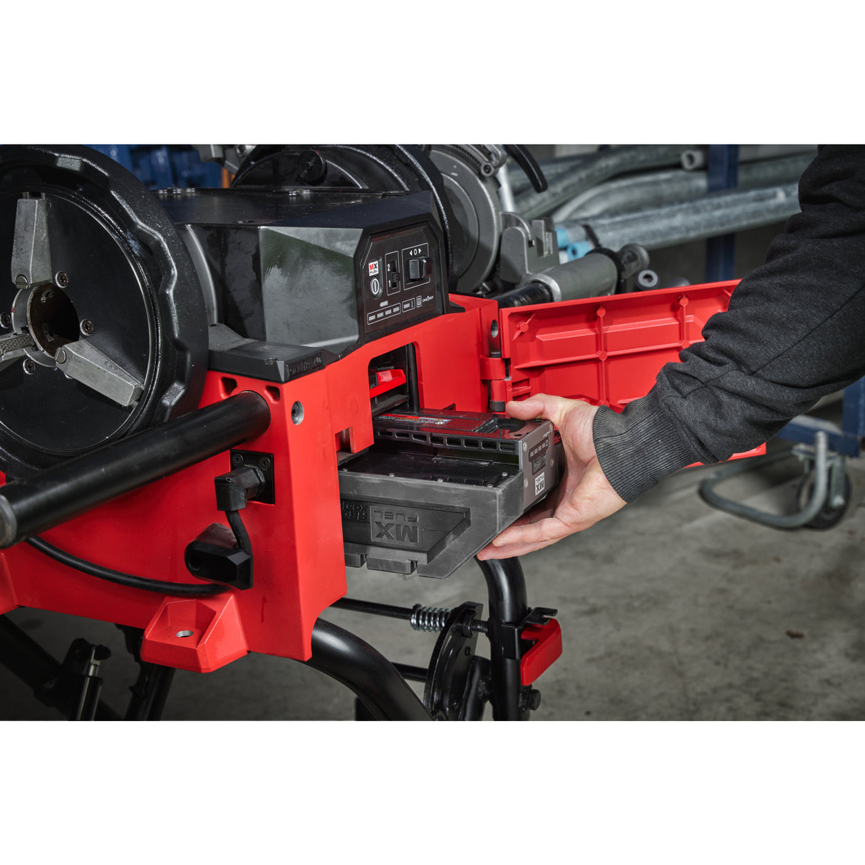 Milwaukee Mxf ptr2-601 dispozitiv de filetat țevi 2˝ mx FUEL™ one-key™﻿ 4933492100