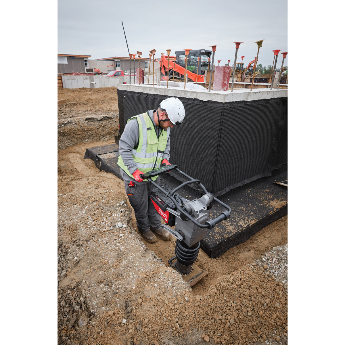 Mai compactor MX FUEL™ Milwaukee
