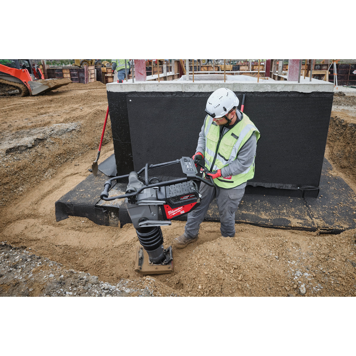 Mai compactor MX FUEL™ Milwaukee