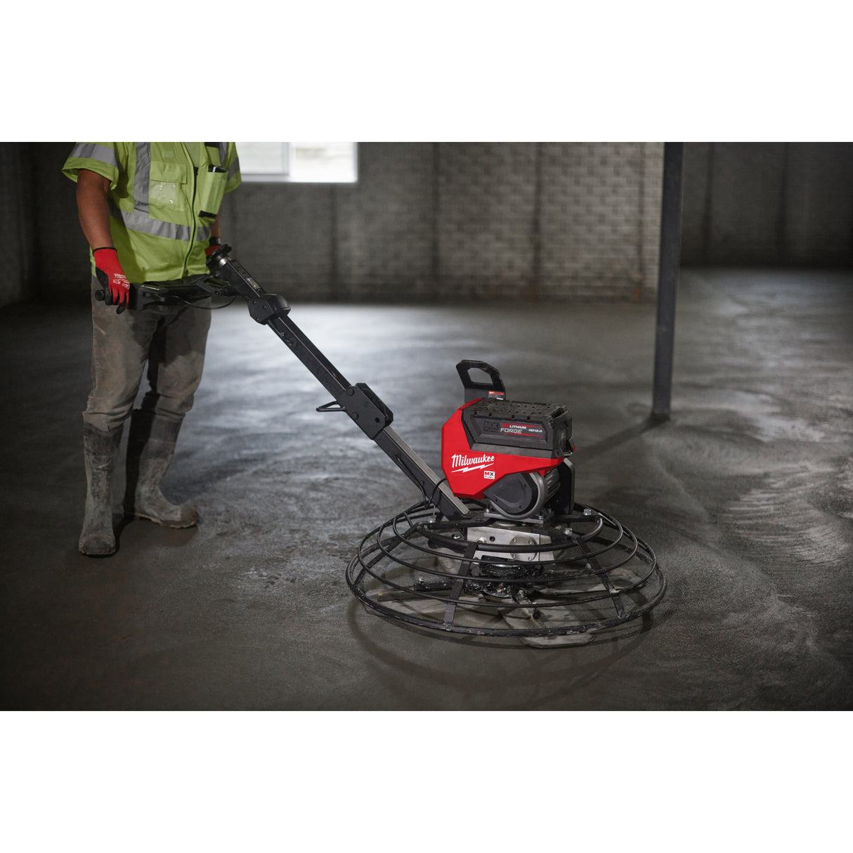 Milwaukee 4933498326 MXF WBT90-0 Mașină de finisat beton mx FUEL™ 900 mm