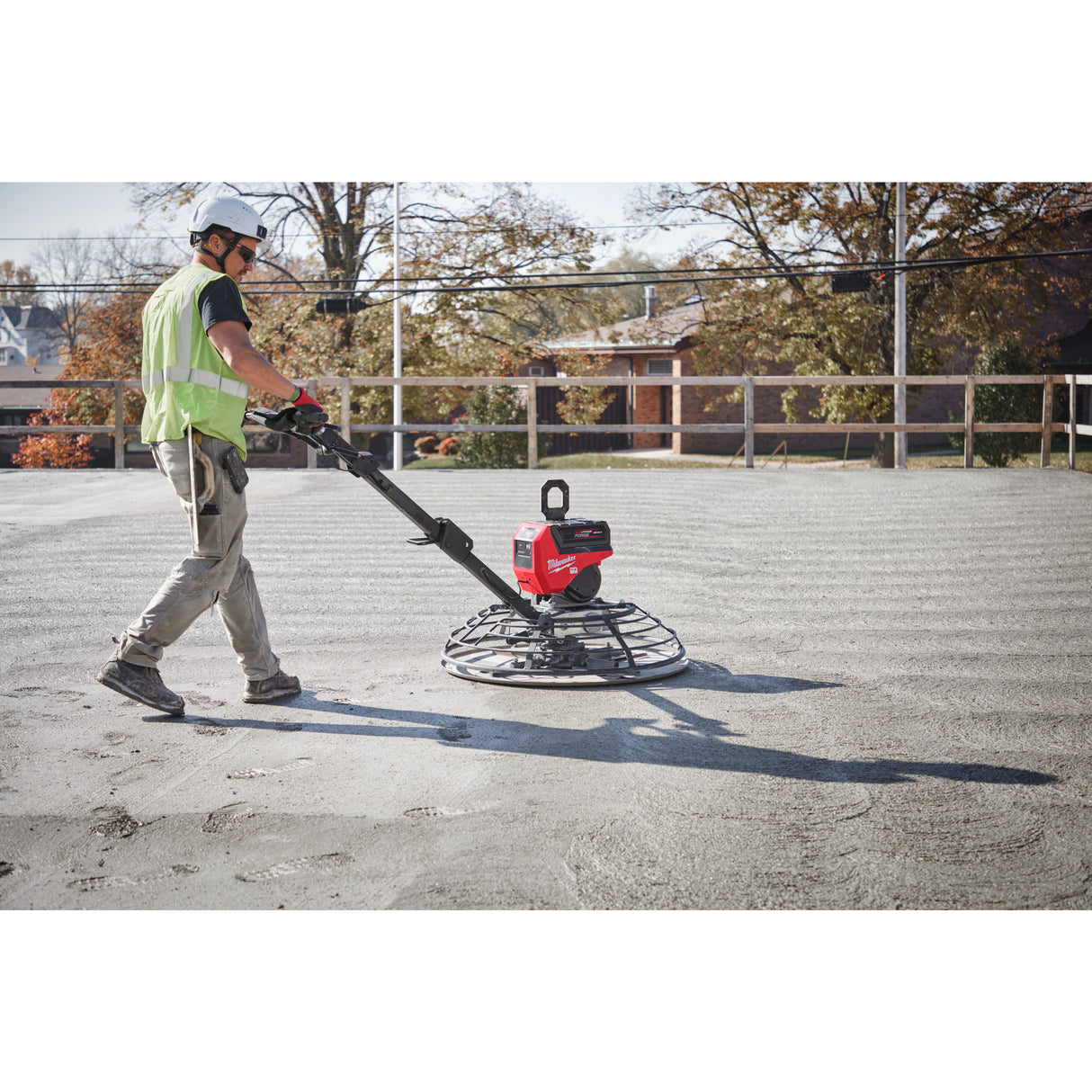 Milwaukee 4933498326 MXF WBT90-0 Mașină de finisat beton mx FUEL™ 900 mm